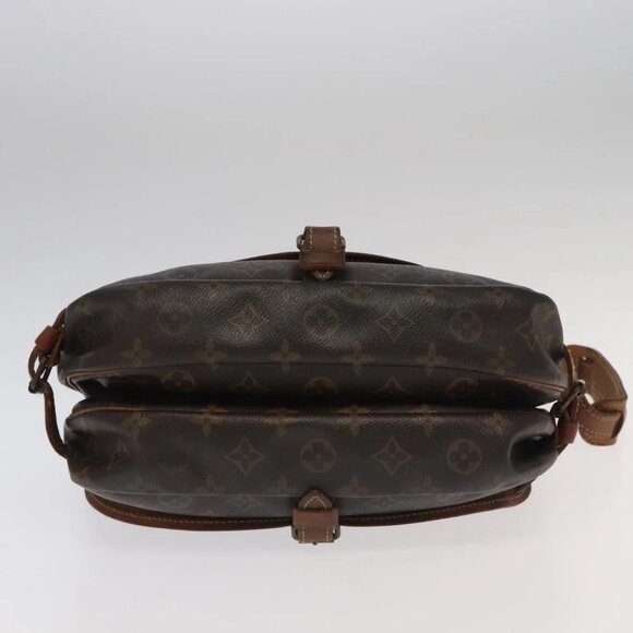 LOUIS VUITTON Monogram Saumur 30 Shoulder Bag LV - Picture 7 of 15